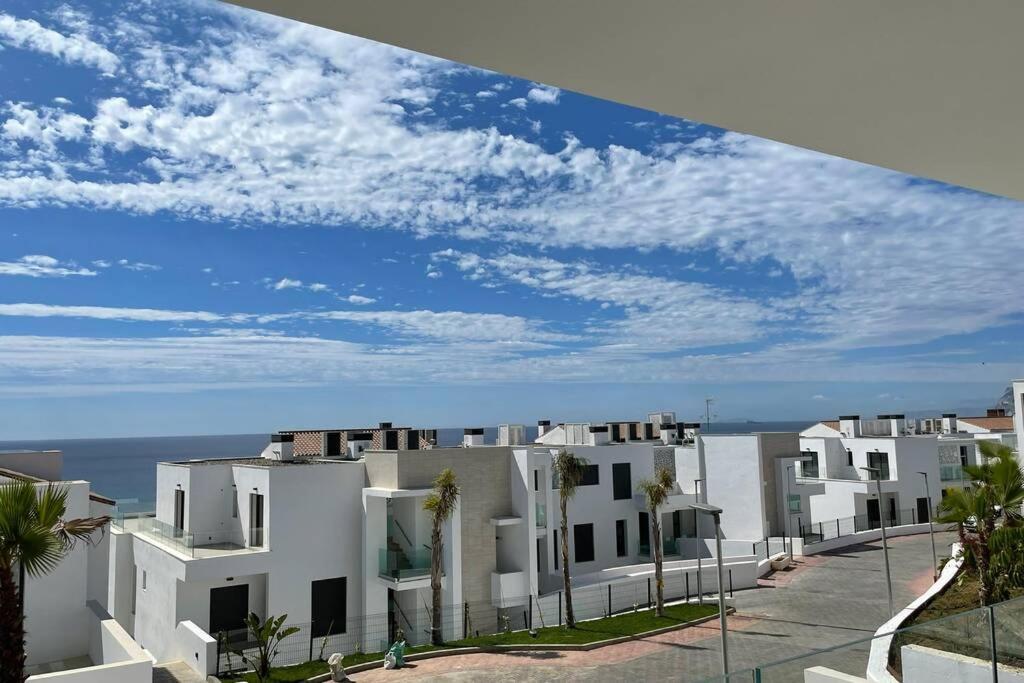 Modern 2 Beds Apartment In 阿尔加德萨 外观 照片
