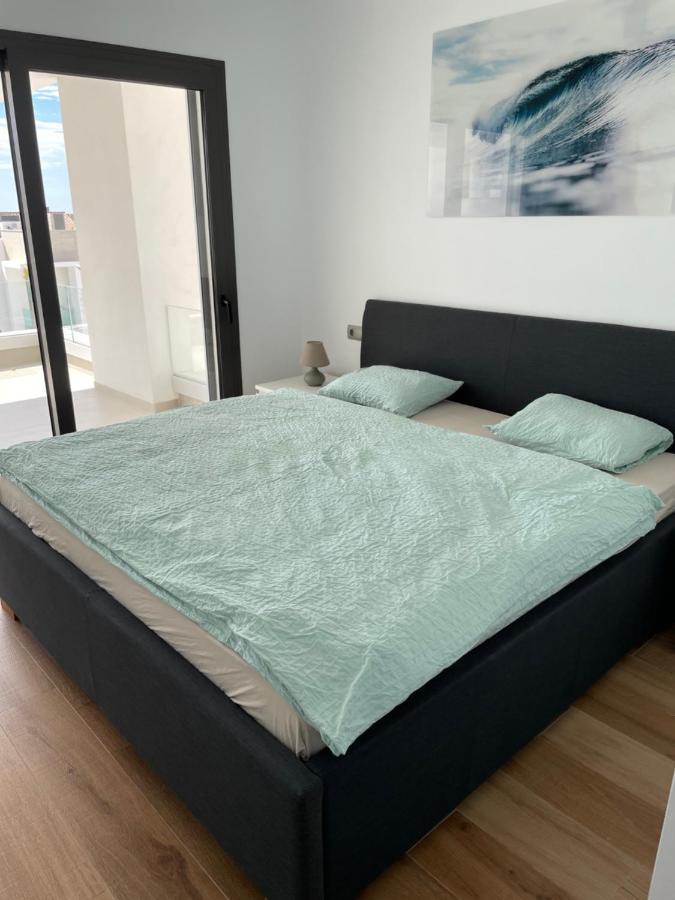 Modern 2 Beds Apartment In 阿尔加德萨 外观 照片